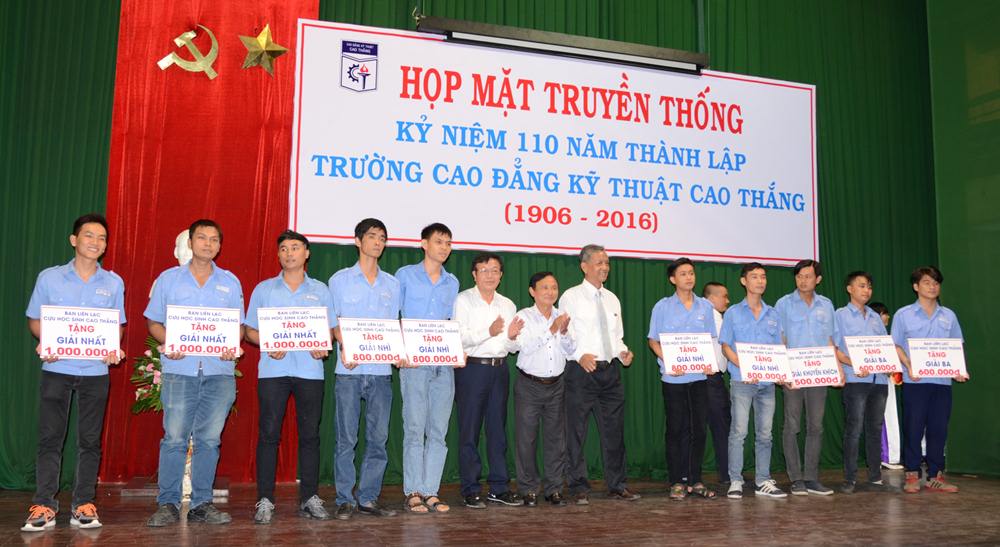 hop-mat-truyen-thong-2016-4.jpg