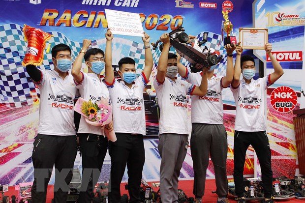 Đội vô địch mini car racing Cao Thắng 2020