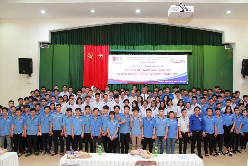 Hình lưu niệm Lễ kỷ niệm 70 năm ngày truyền thống học sinh, sinh viên và Hội sinh viên Việt Nam (09/01/1950 - 09/01/2020)